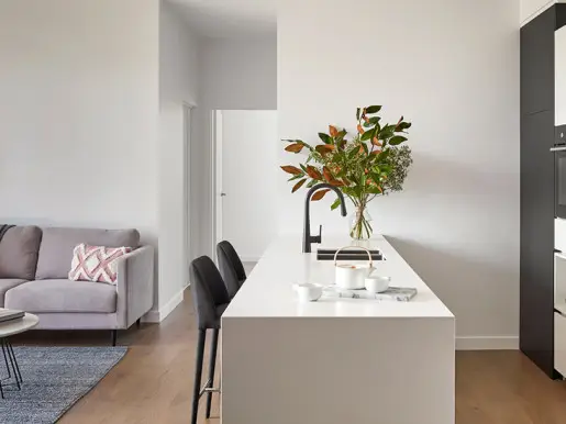 Ivanhoe Apartments